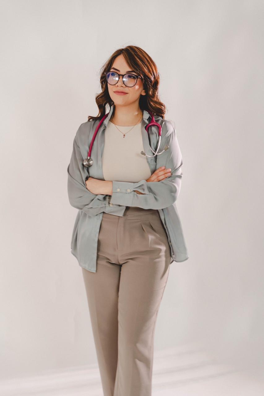 Dra. Mariel López Nogueda - Especialista en Reumatología Pediátrica